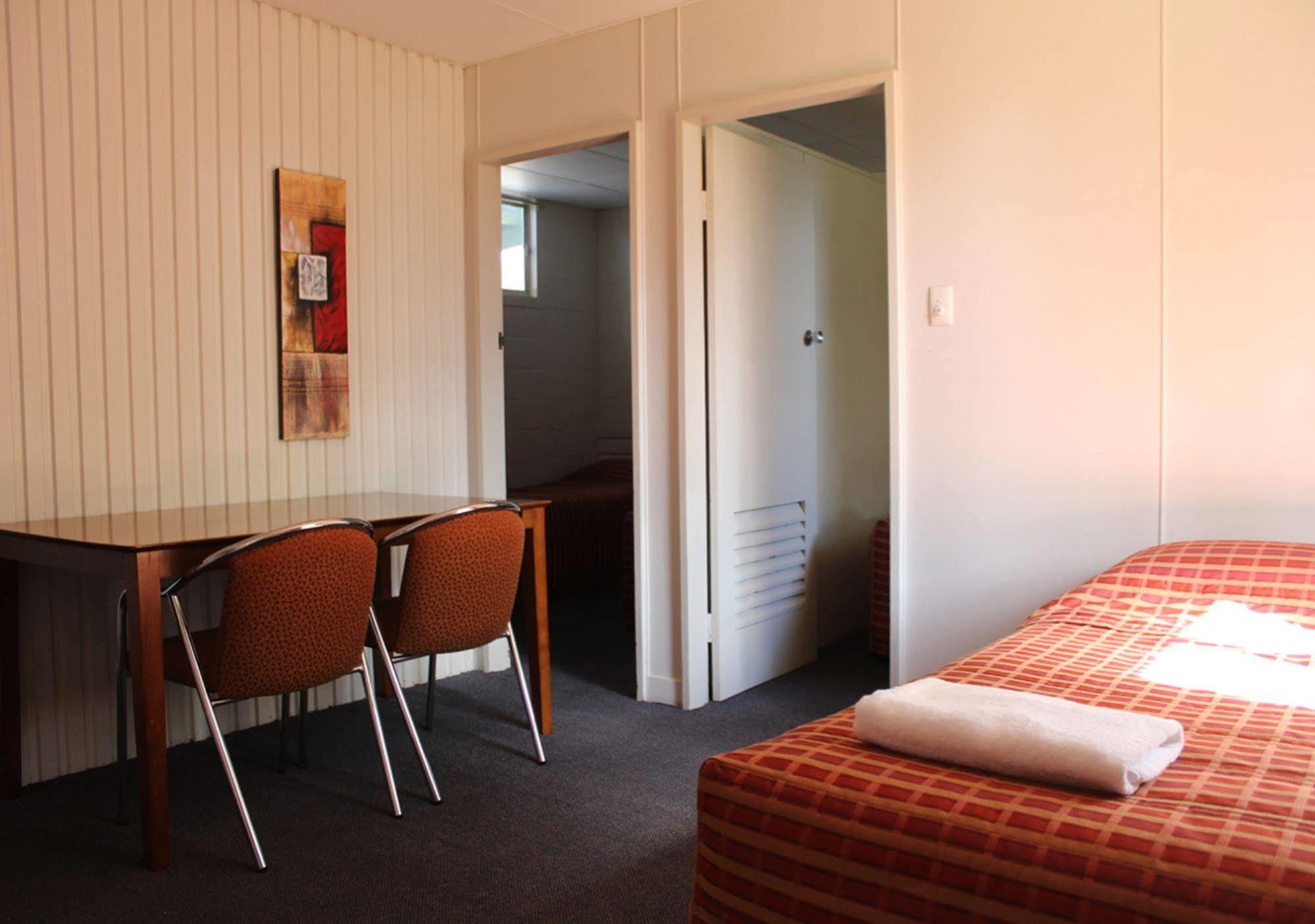 Motel Carnarvon Roma Dış mekan fotoğraf