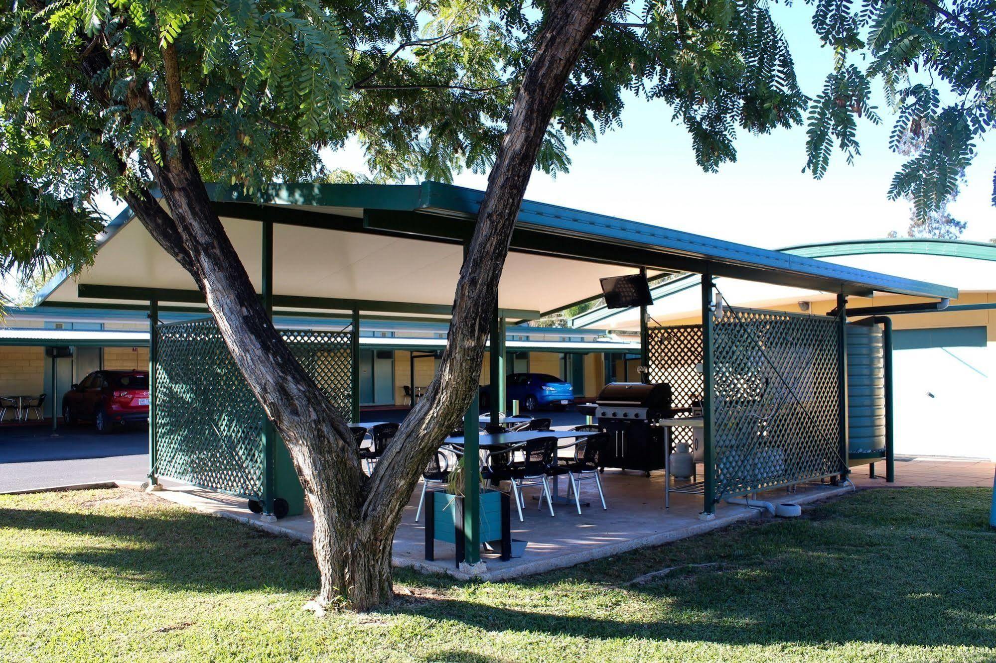 Motel Carnarvon Roma Dış mekan fotoğraf